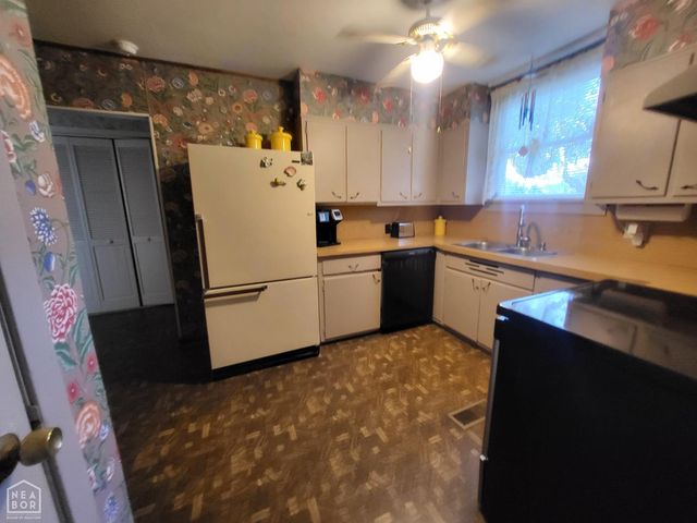 918 Twin Oaks Avenue, Jonesboro, AR 72401