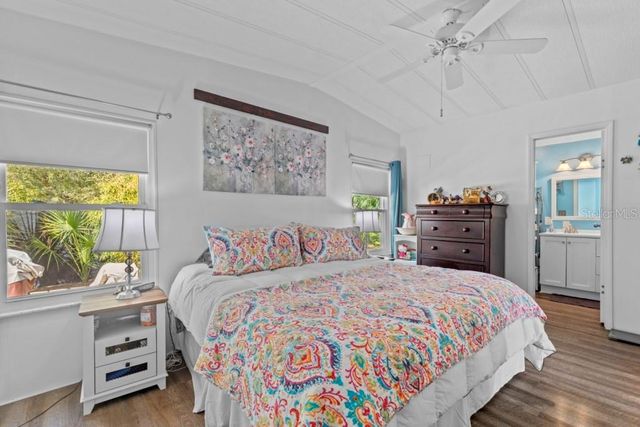 35057 MCCULLOUGHS LEAP, Zephyrhills, FL 33541