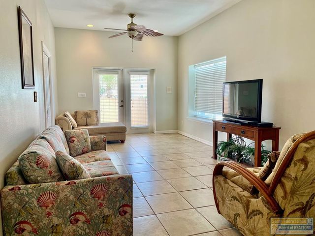 6401 Fountain Way, South Padre Island, TX 78597