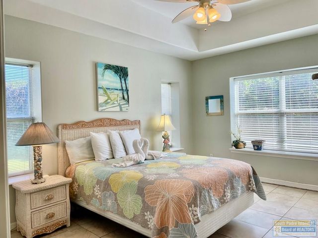 6401 Fountain Way, South Padre Island, TX 78597