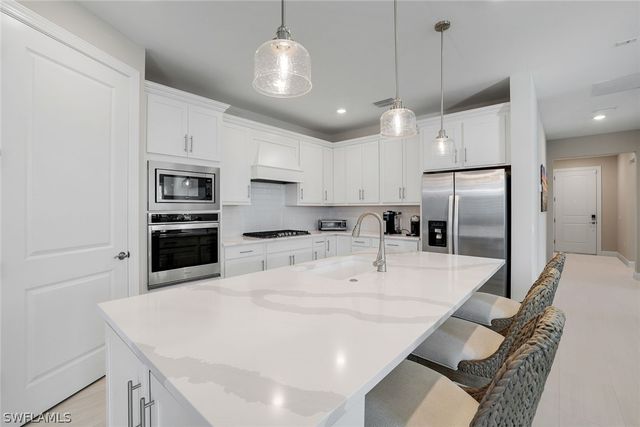 1944 Yellowfin CIR, Naples, FL 34114