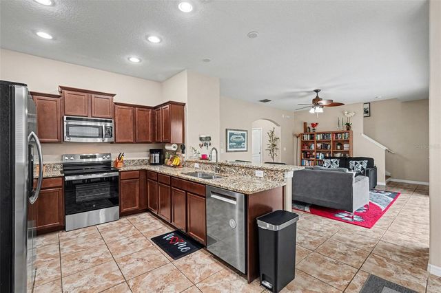 20542 GRAND VISTA LANE, Tampa, FL 33647