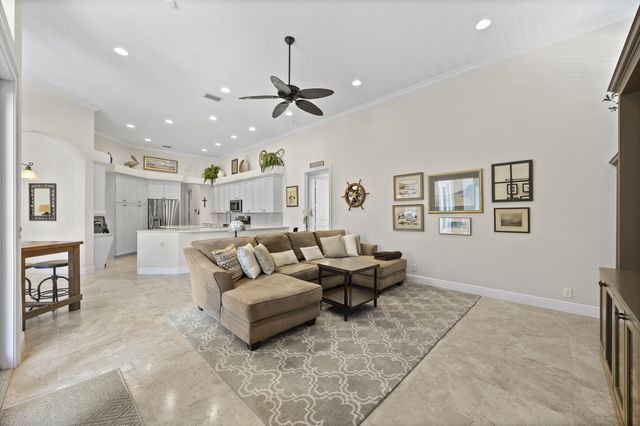 19044 SE Jupiter River Drive, Jupiter, FL 33458