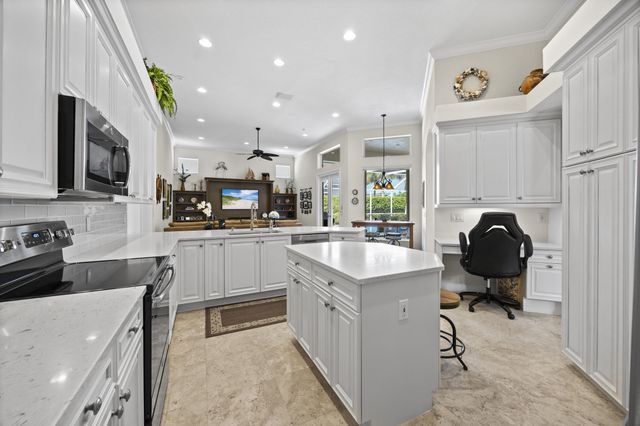 19044 SE Jupiter River Drive, Jupiter, FL 33458