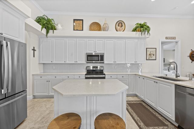 19044 SE Jupiter River Drive, Jupiter, FL 33458