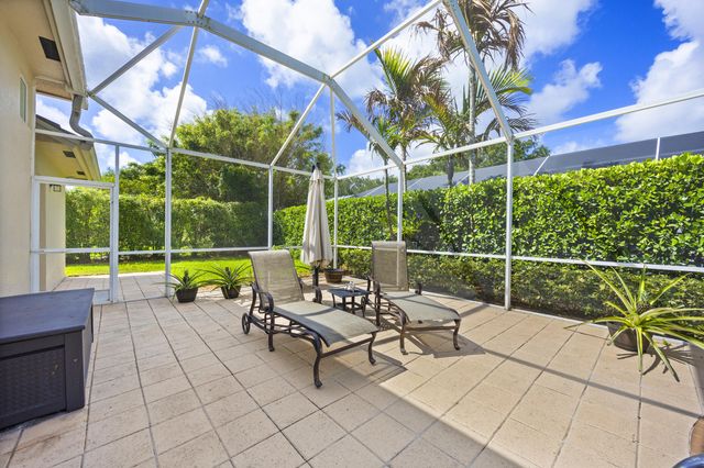 19044 SE Jupiter River Drive, Jupiter, FL 33458