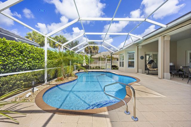 19044 SE Jupiter River Drive, Jupiter, FL 33458