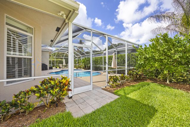 19044 SE Jupiter River Drive, Jupiter, FL 33458