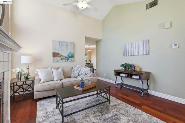 1424 Peachtree Common, Livermore, CA 94551