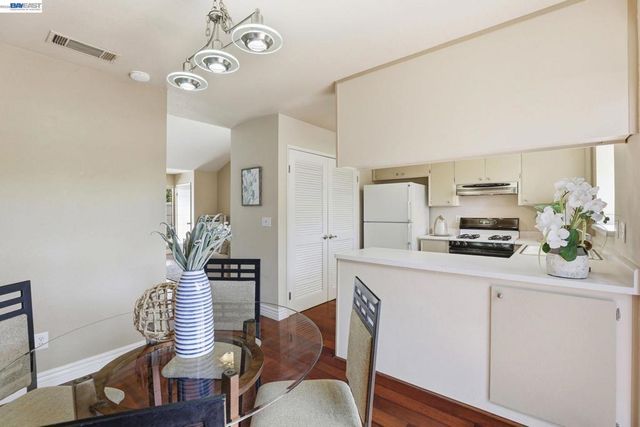 1424 Peachtree Common, Livermore, CA 94551