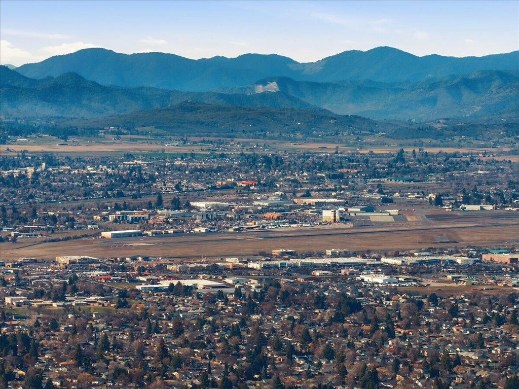 0 Cadet Drive TL 303, Medford, OR 97504