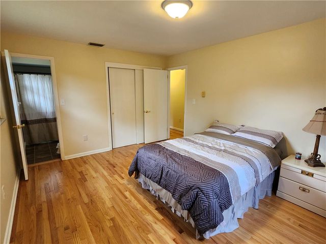 1916 Molinaro Drive, Allentown City, PA 18104