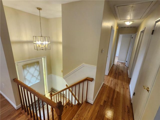1916 Molinaro Drive, Allentown City, PA 18104