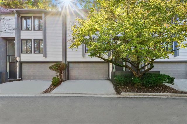 4010 Roswell NE Road B3, Atlanta, GA 30342