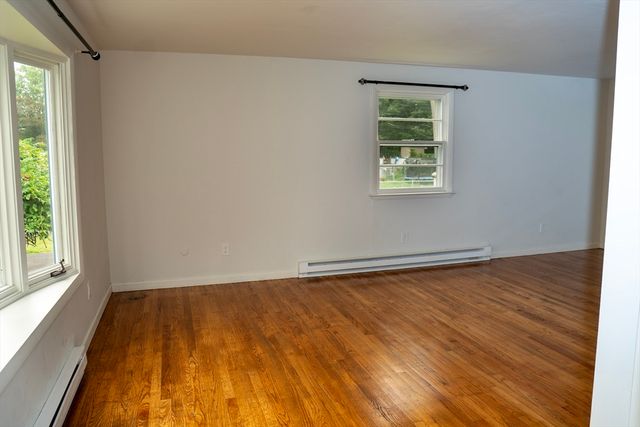 159 Roy, Springfield, MA 01104