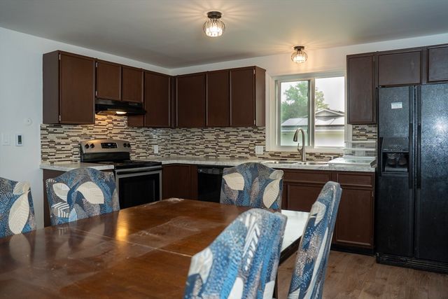 159 Roy, Springfield, MA 01104