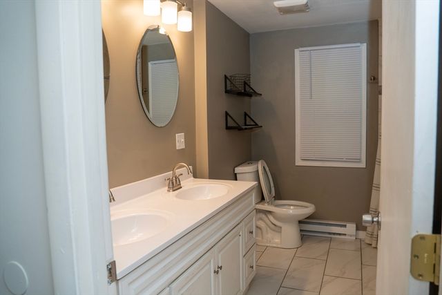 159 Roy, Springfield, MA 01104