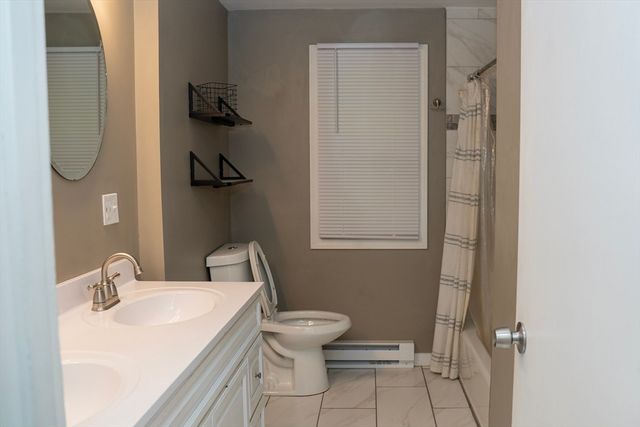 159 Roy, Springfield, MA 01104