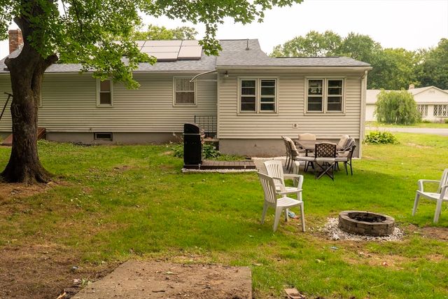 159 Roy, Springfield, MA 01104