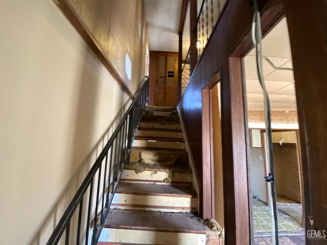 113 Q Street, Taft, CA 93268