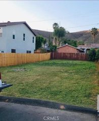 759 Lake, Lake Elsinore, CA 92530