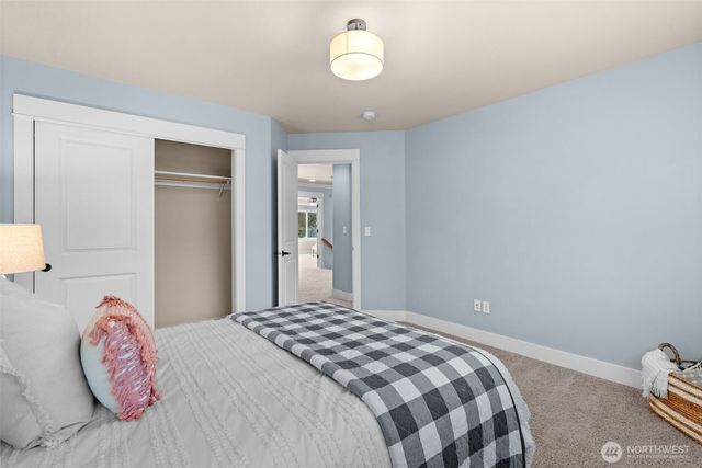 904 7th Court, Fox Island, WA 98333