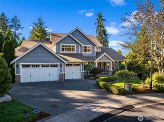904 7th Court, Fox Island, WA 98333