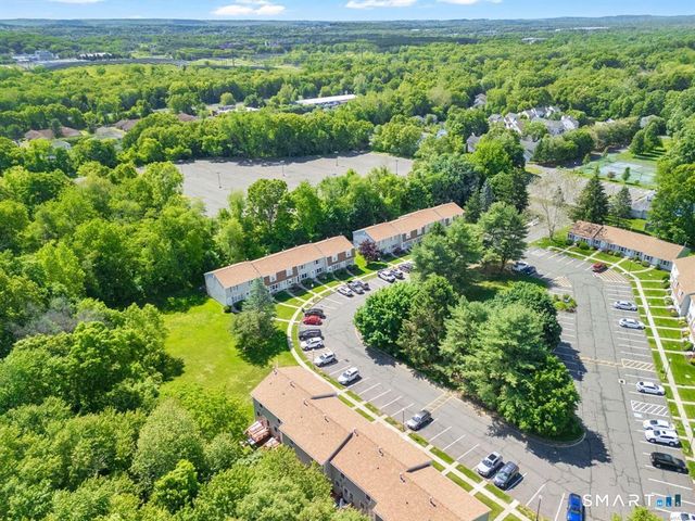 210 Brentwood Drive 210, Wallingford, CT 06492