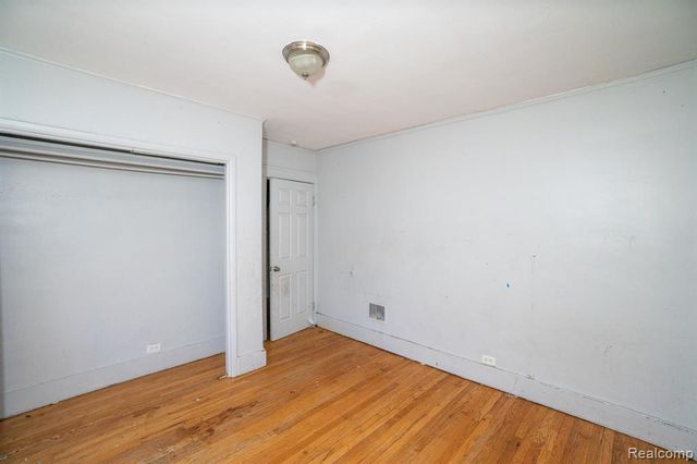 16155 Trinity Street, Detroit, MI 48219