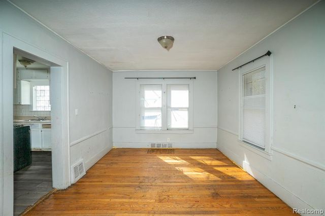 16155 Trinity Street, Detroit, MI 48219