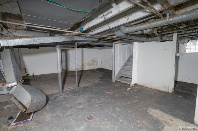 16155 Trinity Street, Detroit, MI 48219