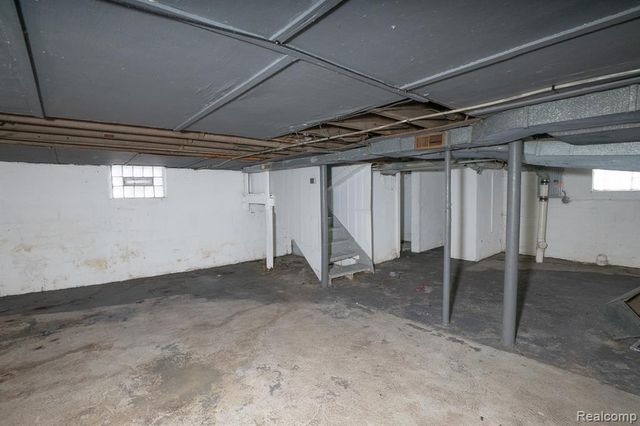 16155 Trinity Street, Detroit, MI 48219