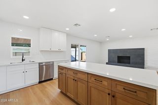 1514 E VERLEA Drive, Tempe, AZ 85282