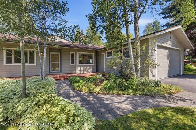 1065 W BRAHMA Drive, Jackson, WY 83001