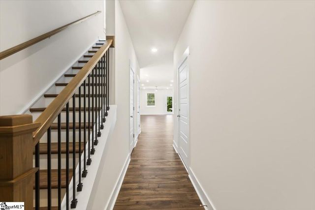 121 Terpack Court, Gray Court, SC 29645