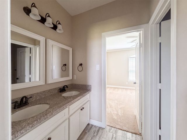 8580 Cedar Creek Lane, Greenville, TX 75402
