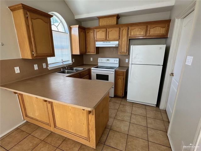 613 La Mancha Drive, Edinburg, TX 78541