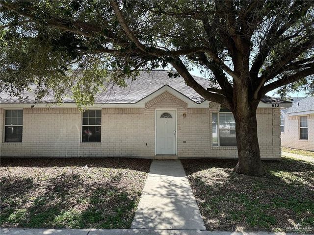 613 La Mancha Drive, Edinburg, TX 78541