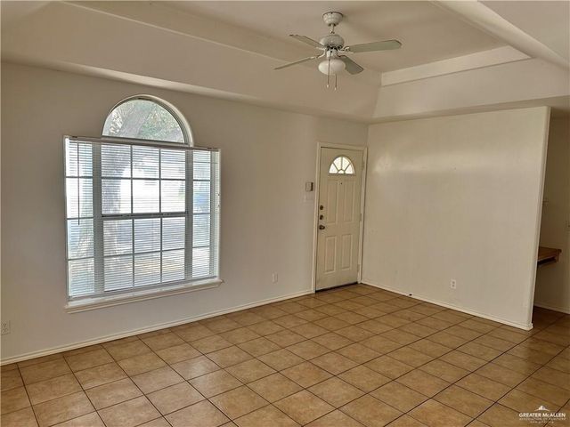 613 La Mancha Drive, Edinburg, TX 78541