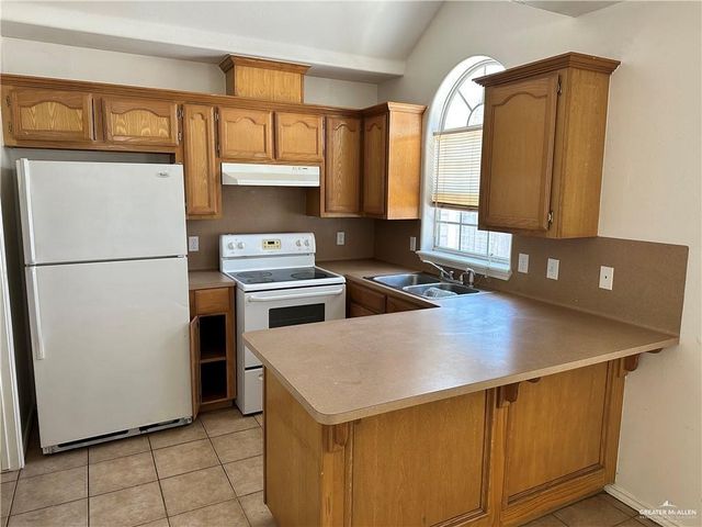 613 La Mancha Drive, Edinburg, TX 78541