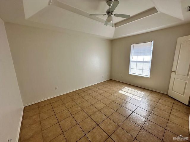 613 La Mancha Drive, Edinburg, TX 78541