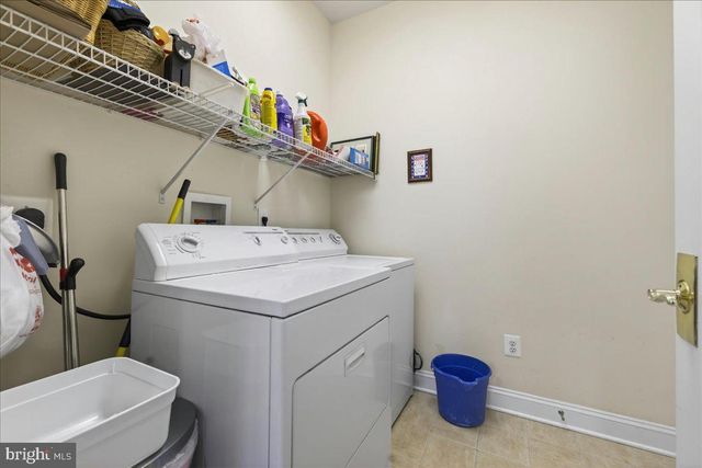 377 BRITTANY CT, Souderton, PA 18964
