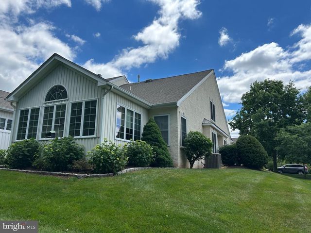377 BRITTANY CT, Souderton, PA 18964