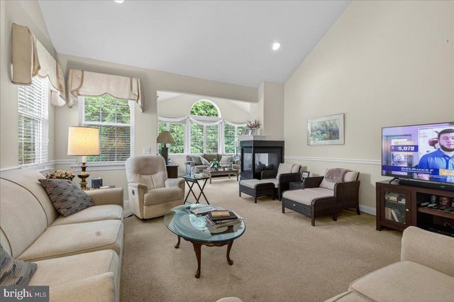 377 BRITTANY CT, Souderton, PA 18964