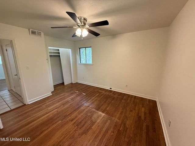 1632 Winchester Street, Jackson, MS 39211