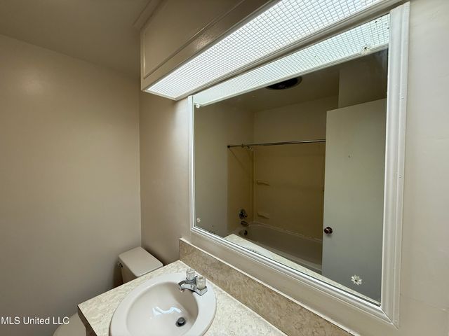 1632 Winchester Street, Jackson, MS 39211