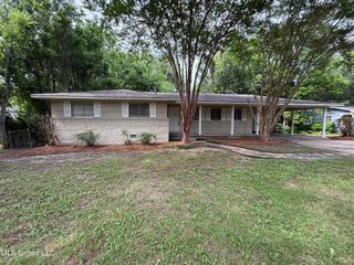 1632 Winchester Street, Jackson, MS 39211