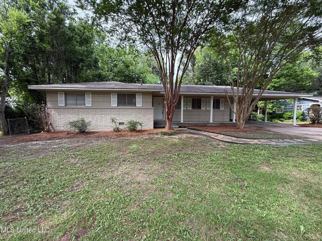 1632 Winchester Street, Jackson, MS 39211