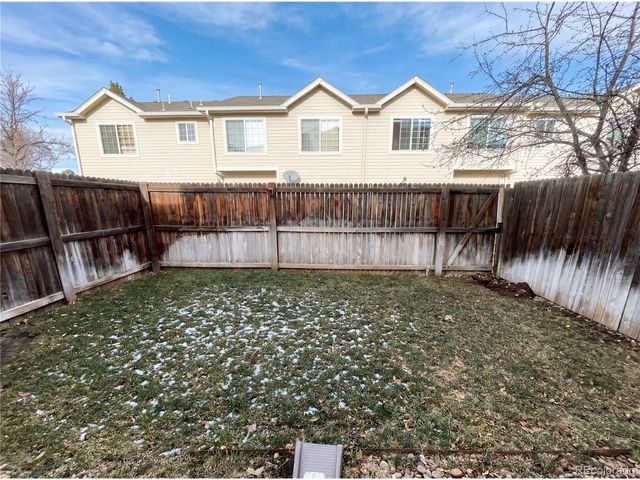 12113 E 2nd Dr, Aurora, CO 80011