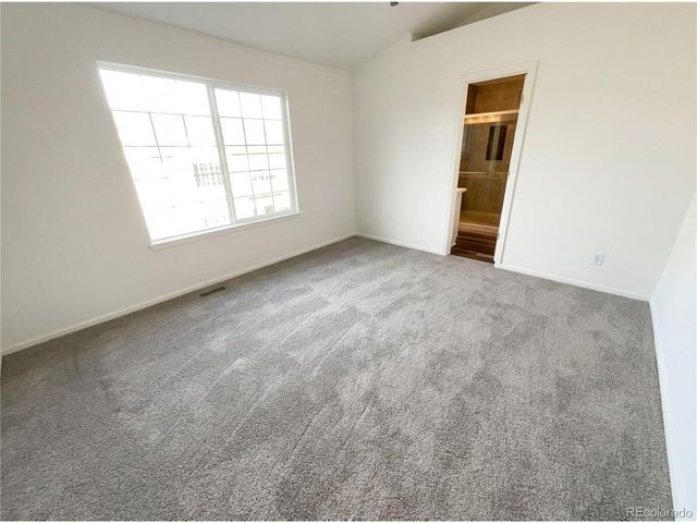 12113 E 2nd Dr, Aurora, CO 80011